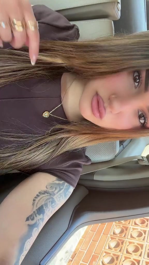 @Claudia López