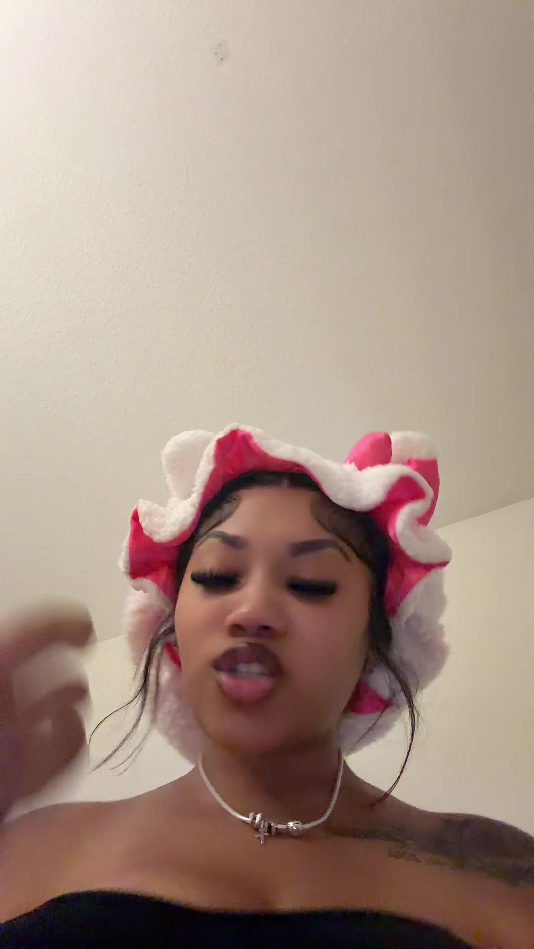 @monique