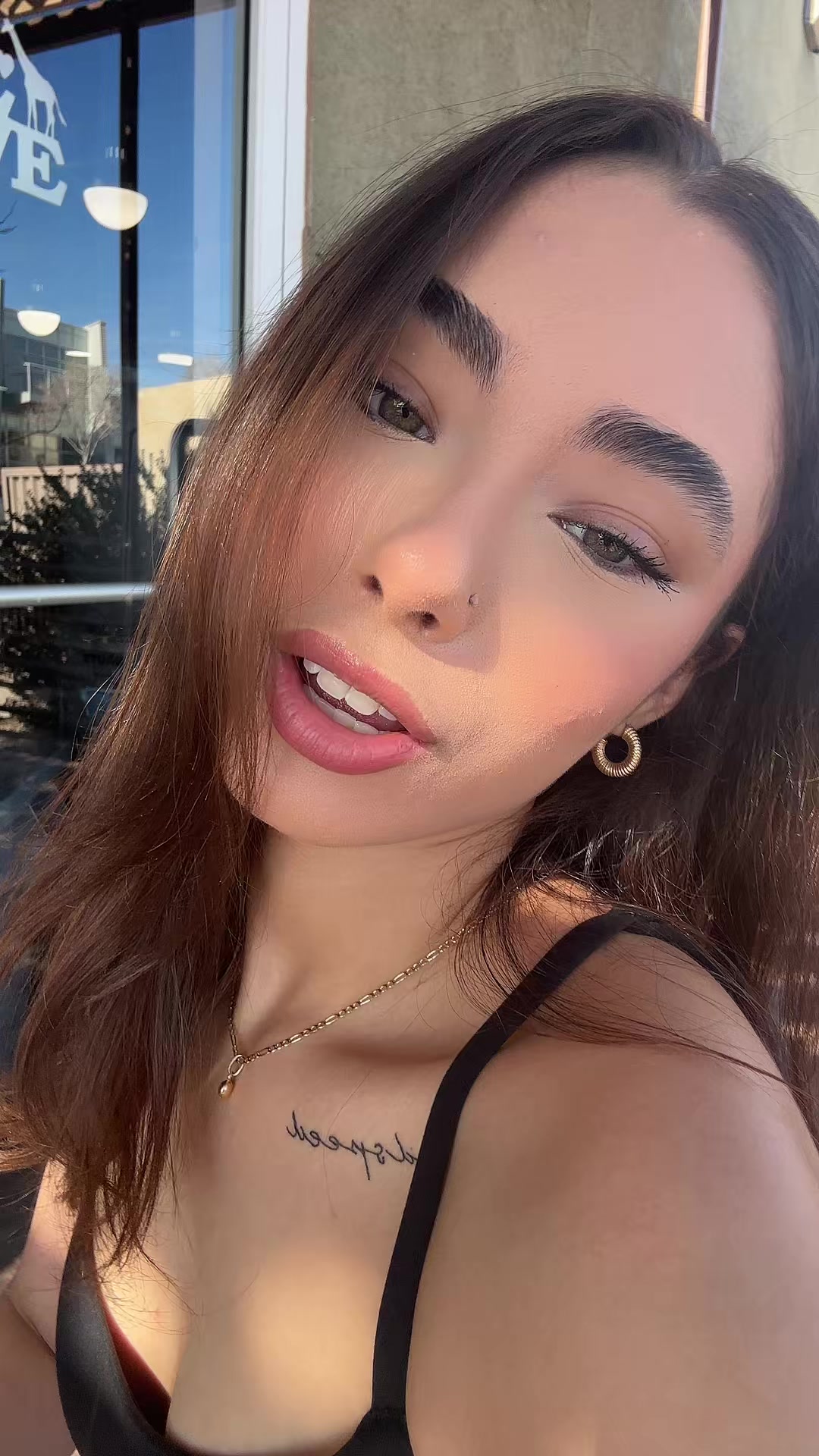 @mya
