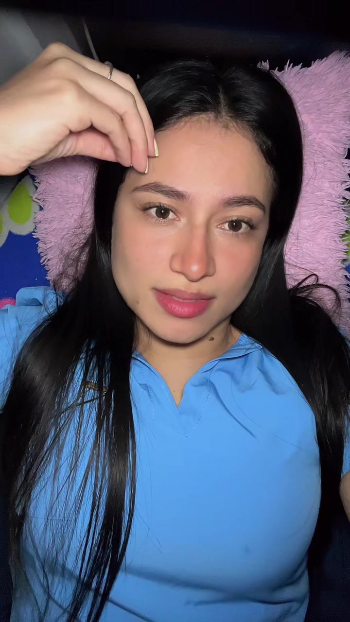 @Karolliceth