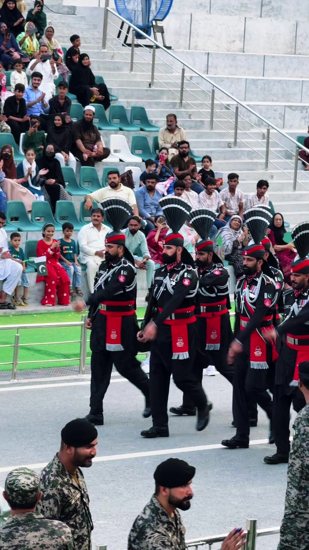 @Faiصal🇵🇰