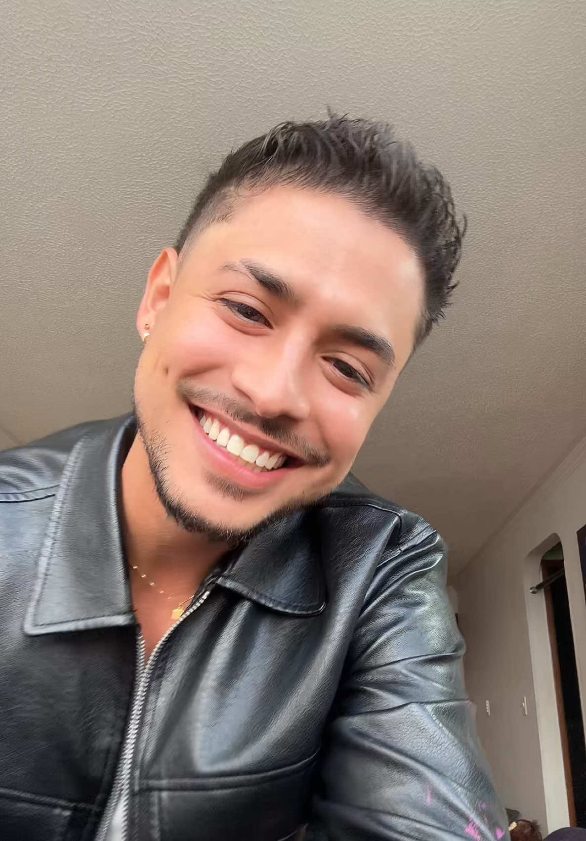 @MoreRV