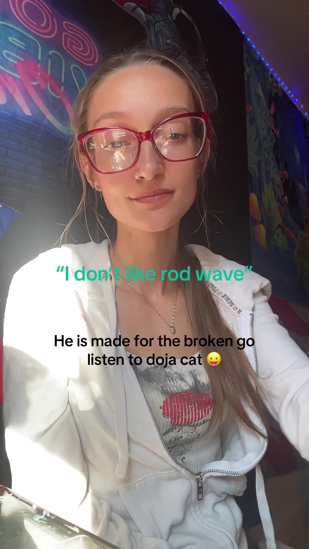 @Megan Perry