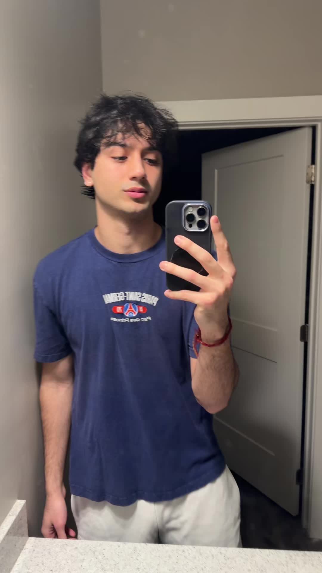 @aarshmoza