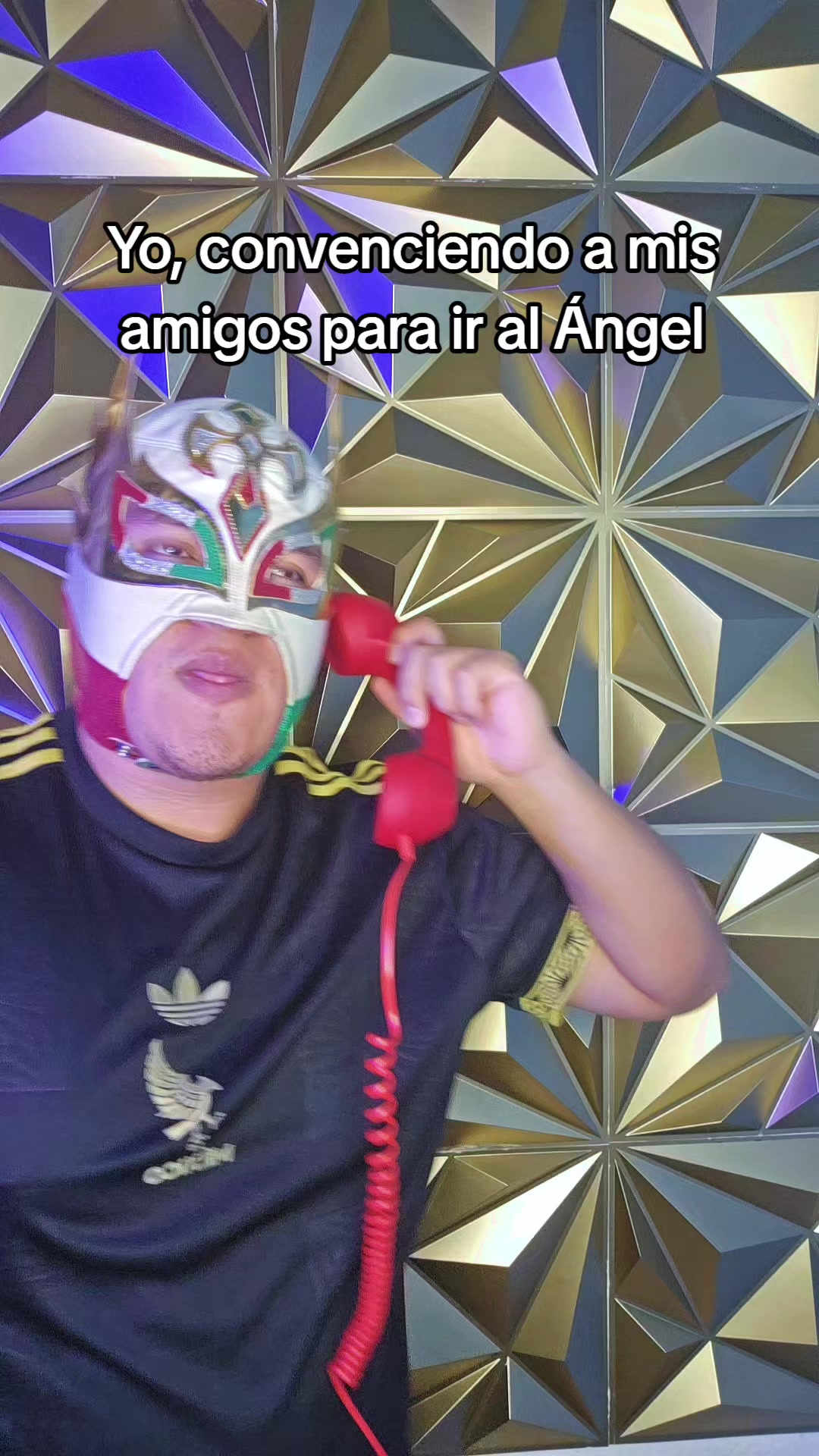 @Divinopoeta