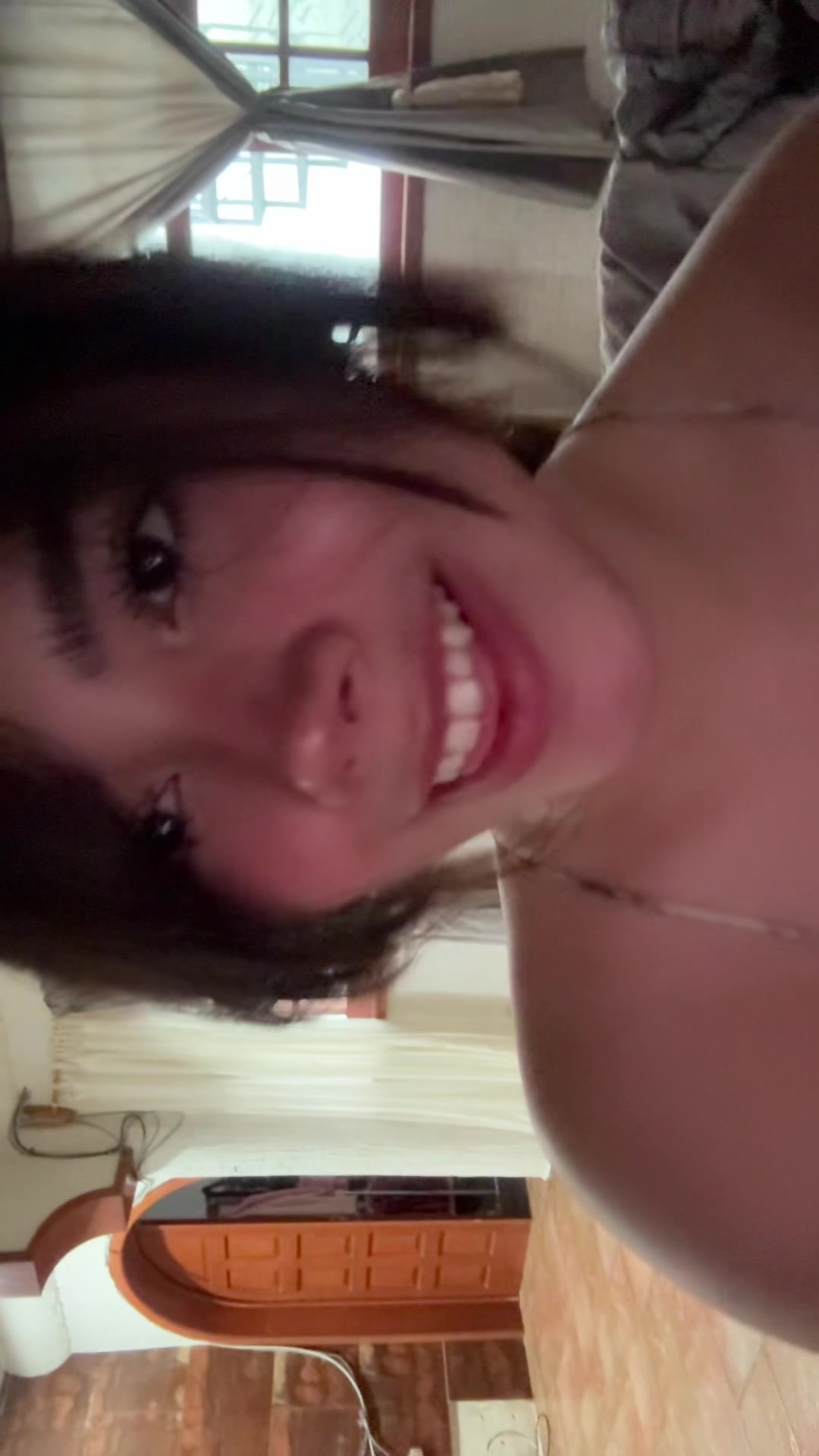 @isabellazoeyc
