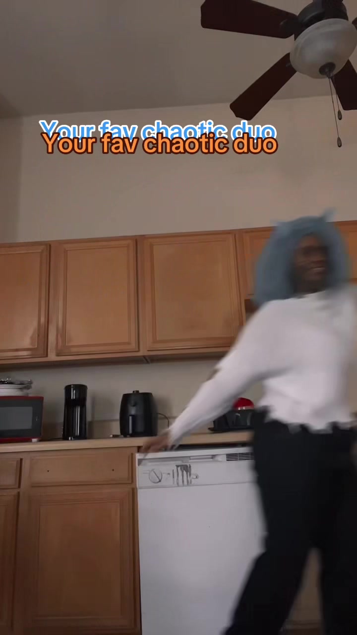 @Sammi ┐( ̄~ ̄)┌