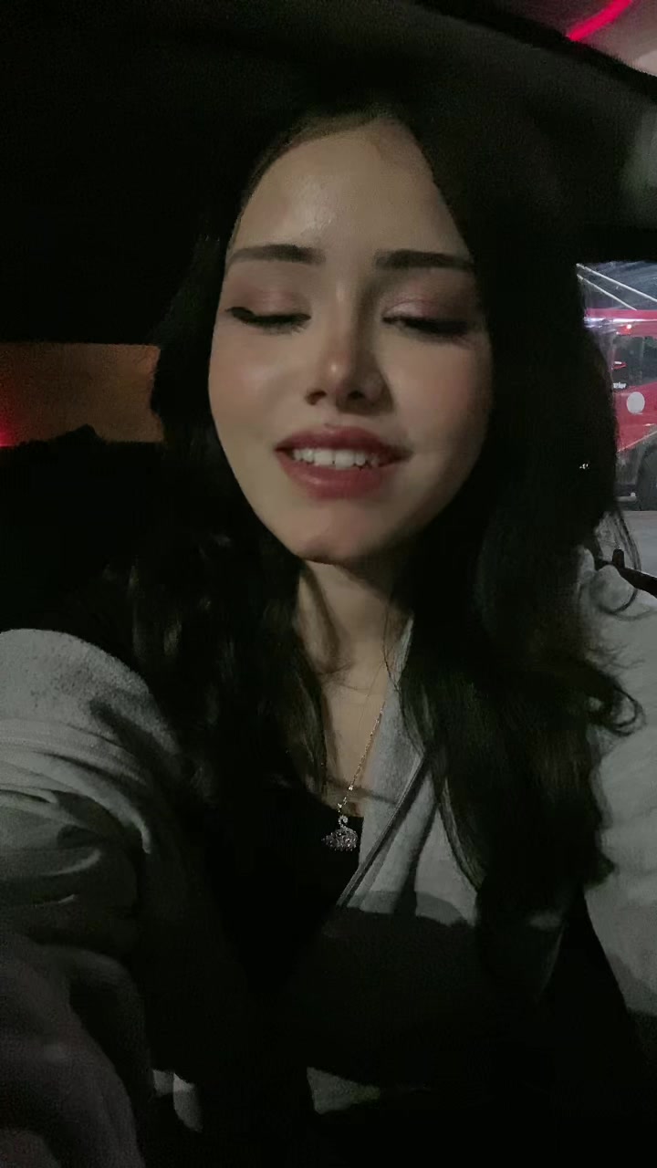 @Şapkalıkız