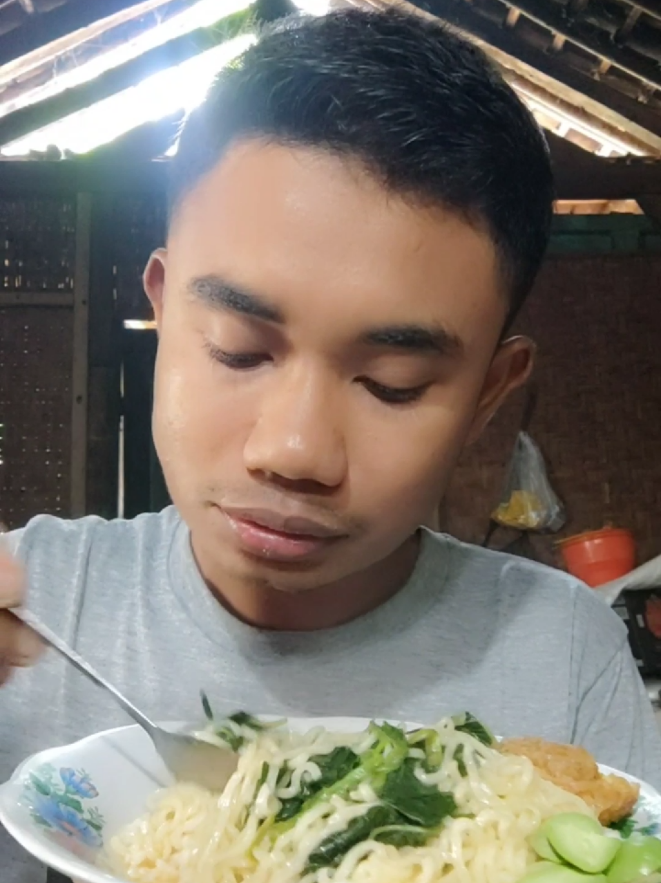 @Sinoman Njayan