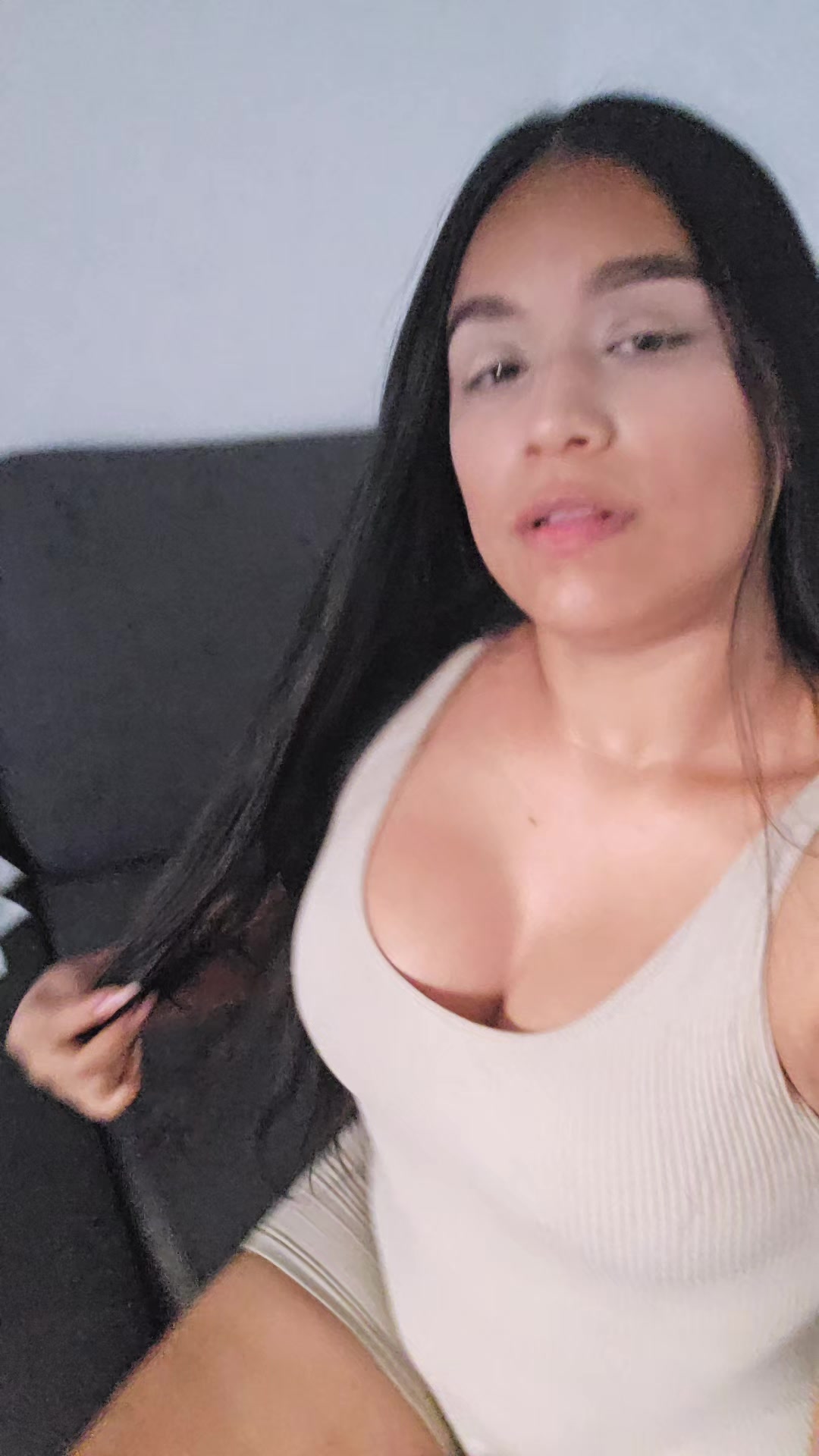 @🦦