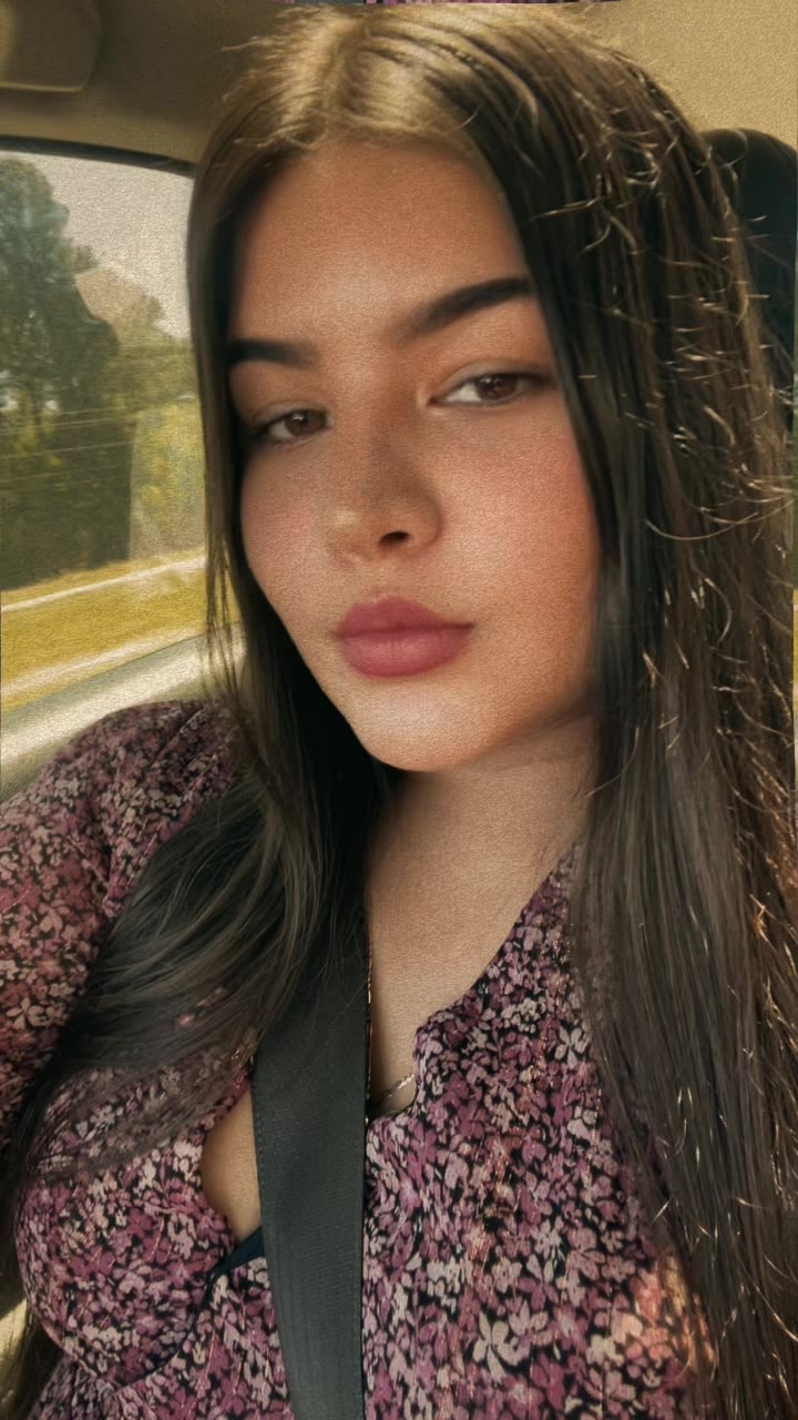 @Britt🖤