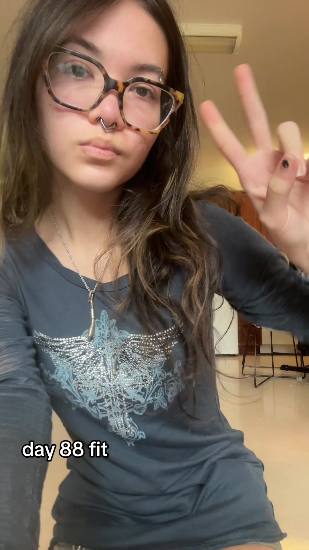 @😋