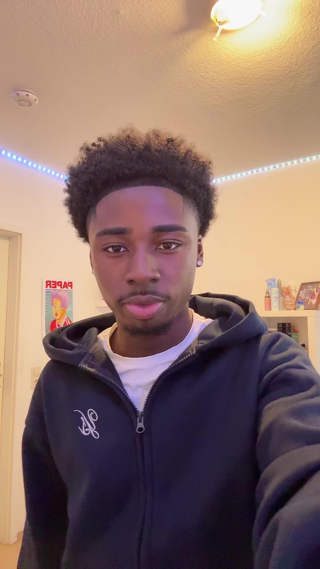 @𝕵𝖔𝖊𝖑
