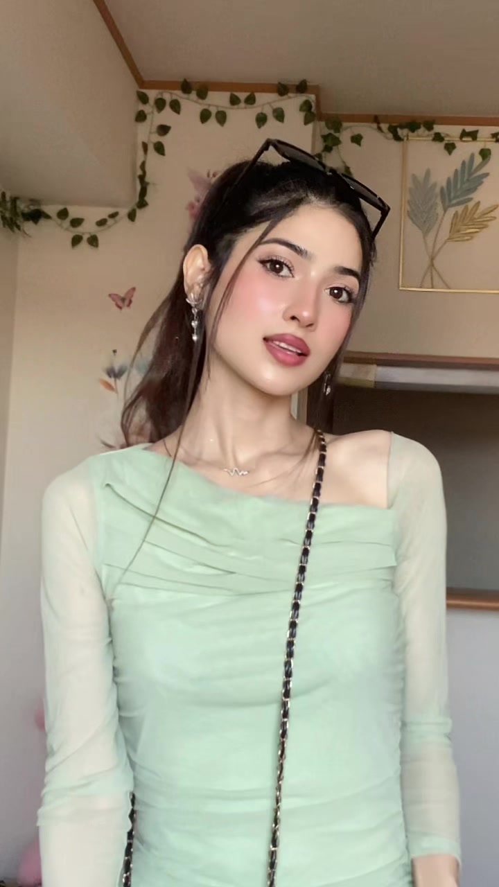 @Shee🦋💫