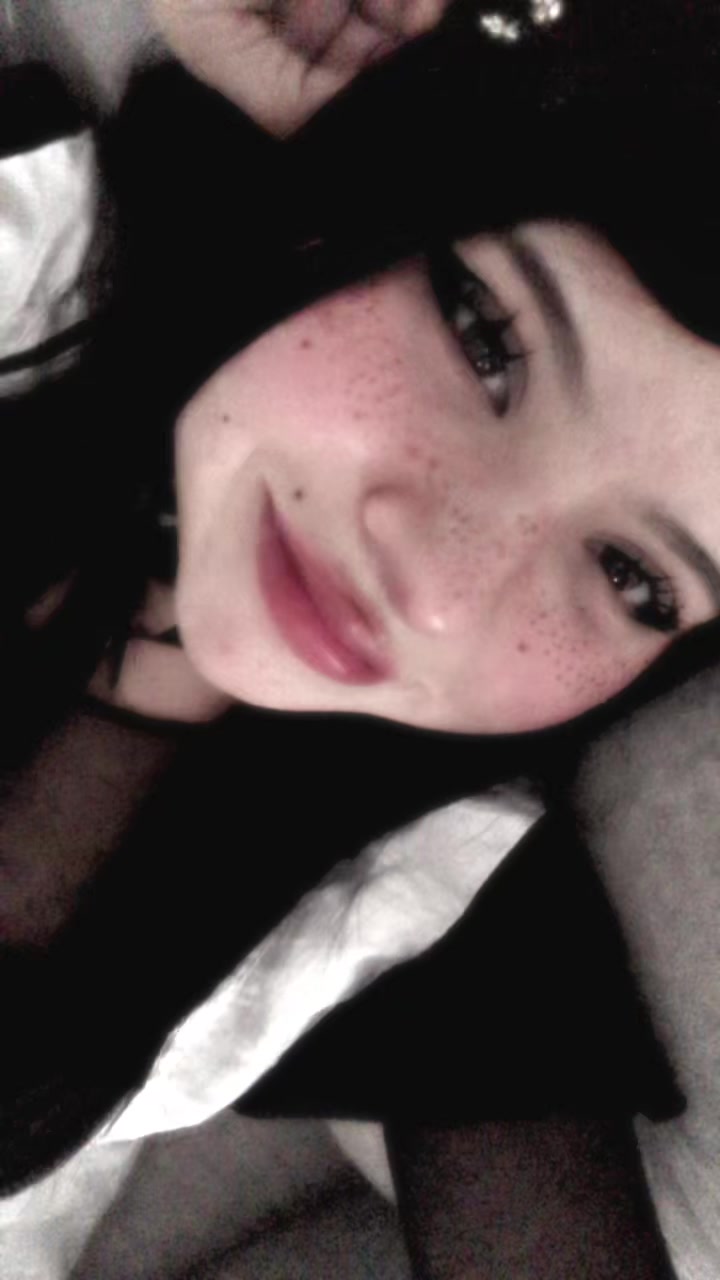 @Val :3
