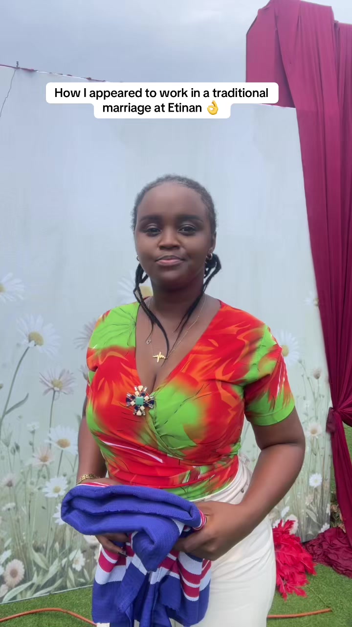 @Perfume, watch vendor in Uyo