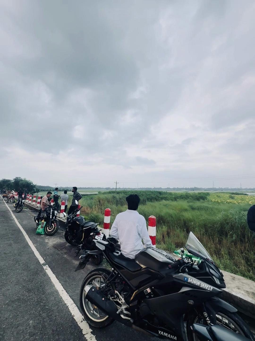 @কৌশিক 🦢🧿