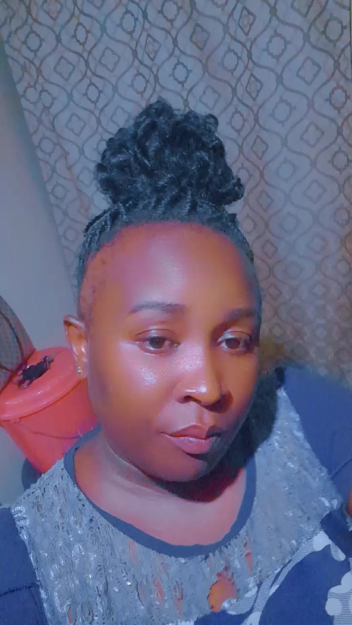 @elizachege