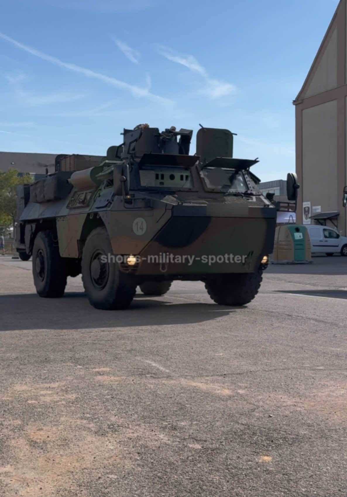 @shorts-military-spotter