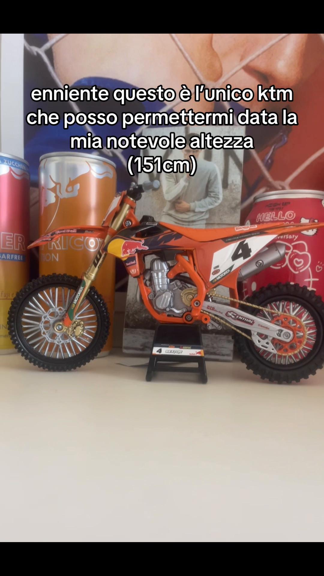 @Madi💭🏍️