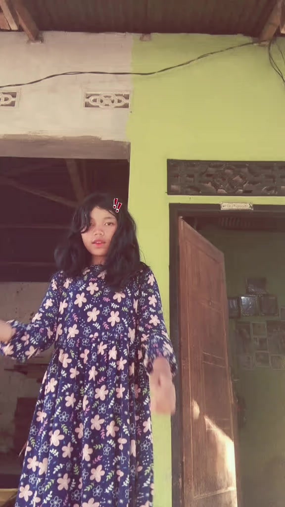 @aku bukan botol yakultk 😠