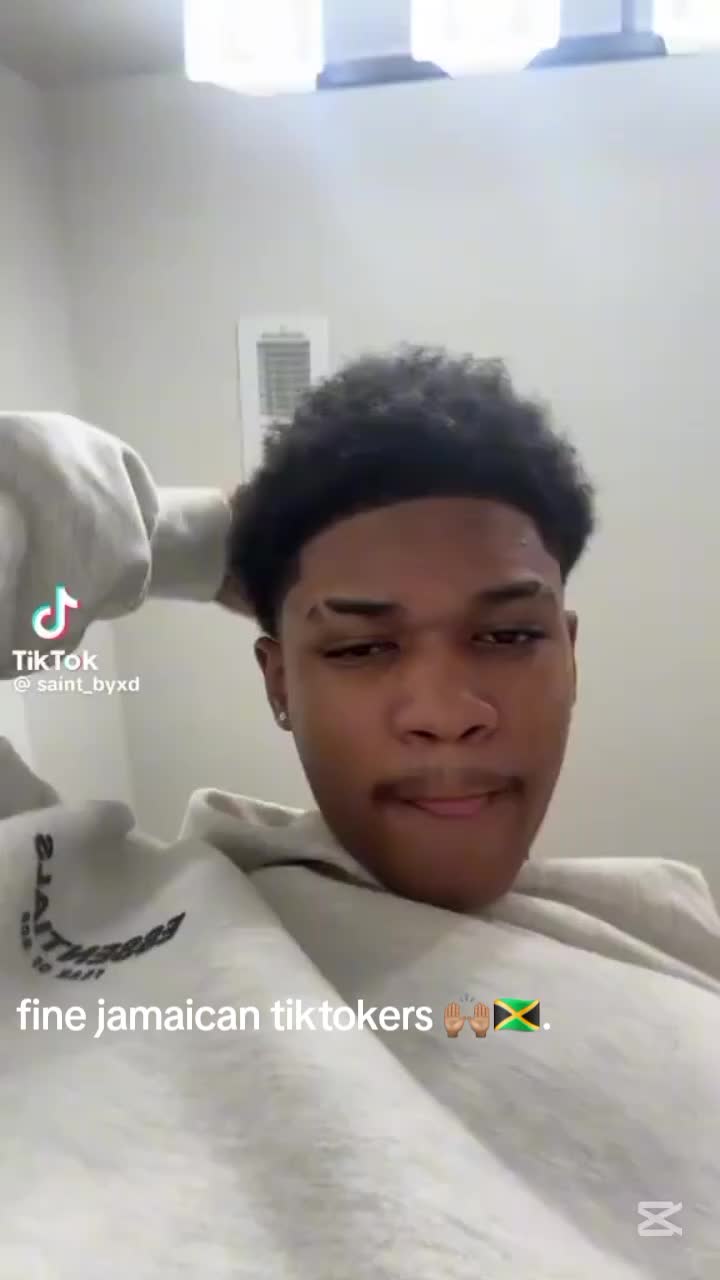 @𝐒𝐜𝐡𝐨𝐨𝐥𝐚𝐳 𝐄𝐝𝐢𝐭⭐️.