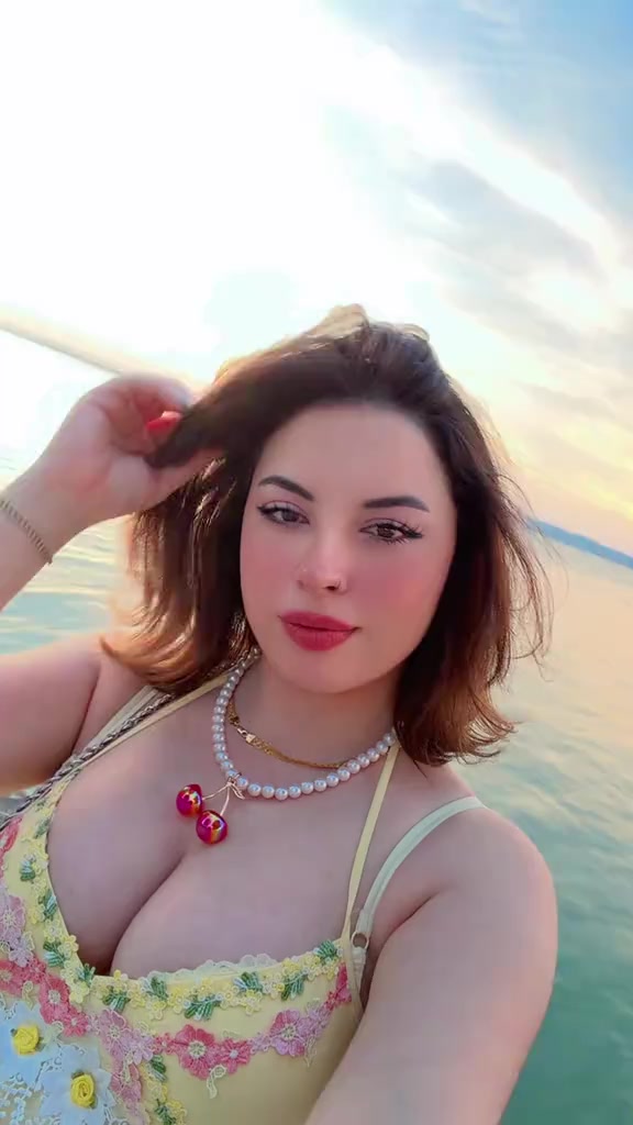 @🦋 Hajer rezgui 🦋
