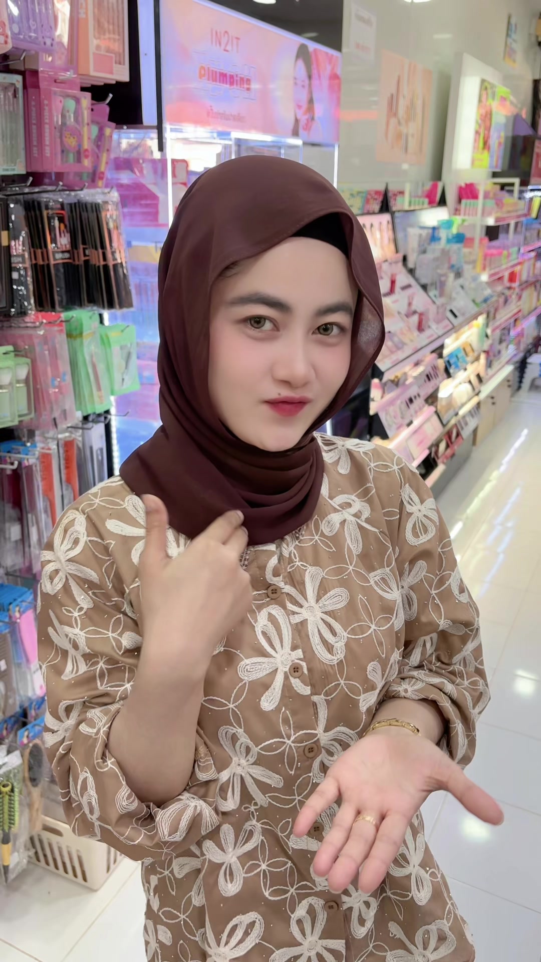 @ᴛᴀʜɪ ʟᴀʟᴀᴛ🪰