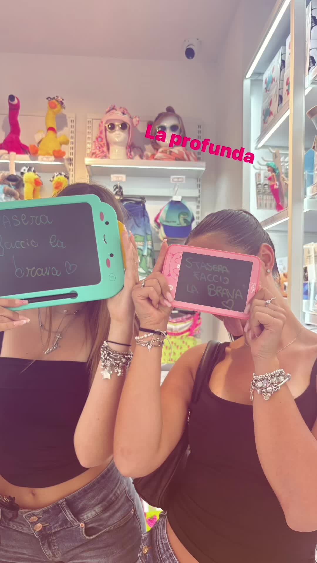 @vivi_spamm