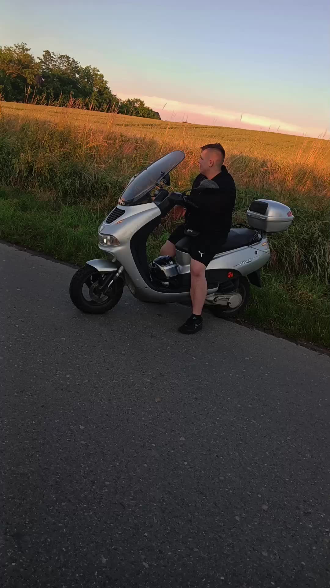 @Kr50_Maximilian