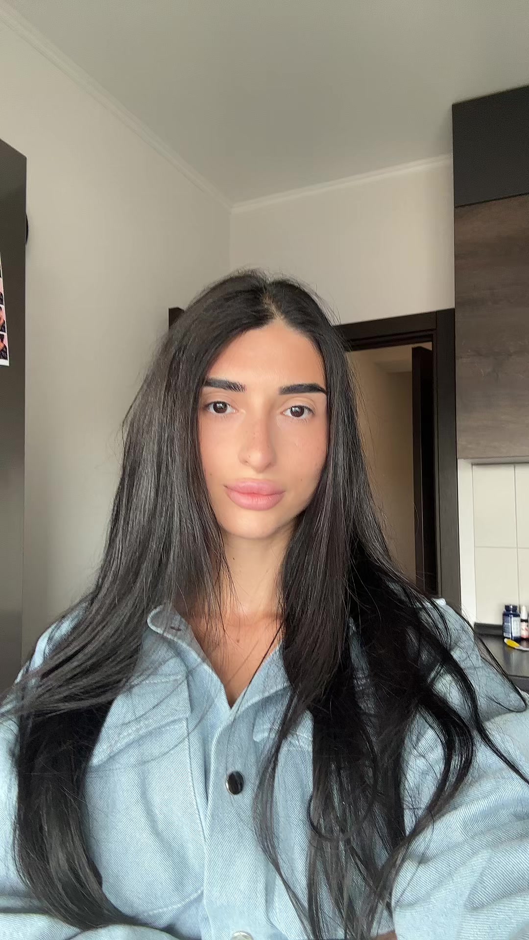 @Vera