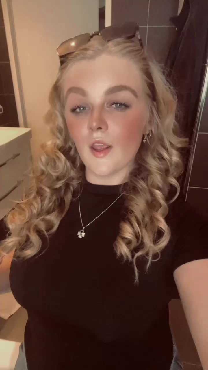 @Christel_xxxspam