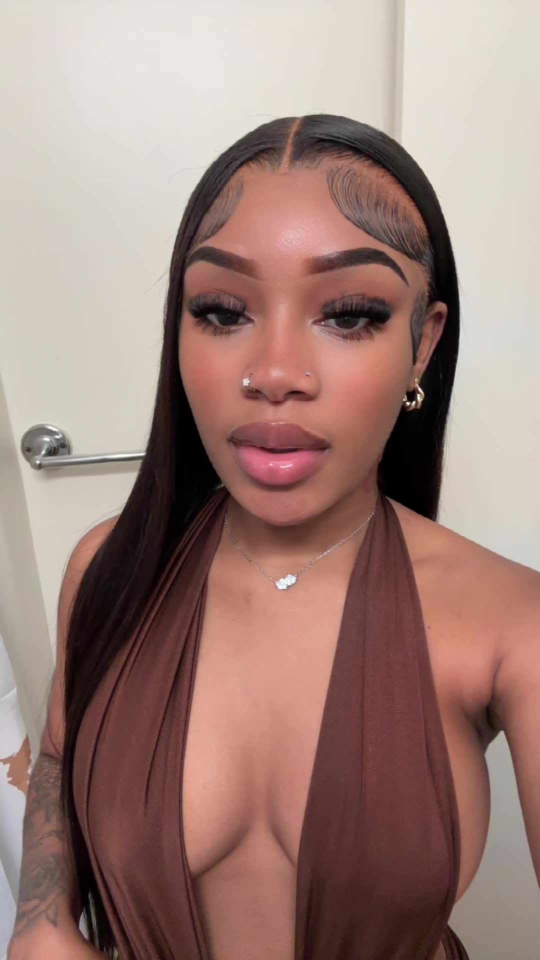 @theonlyniy__