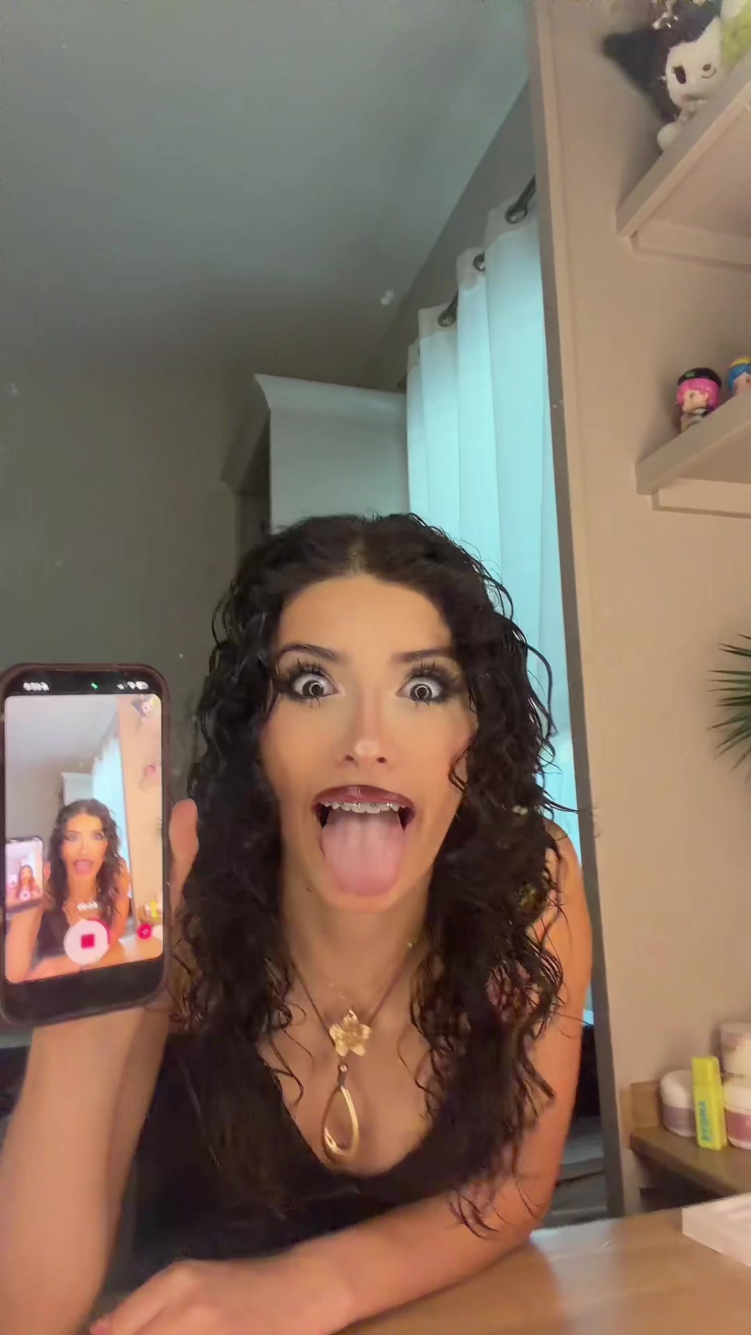 @Makieli