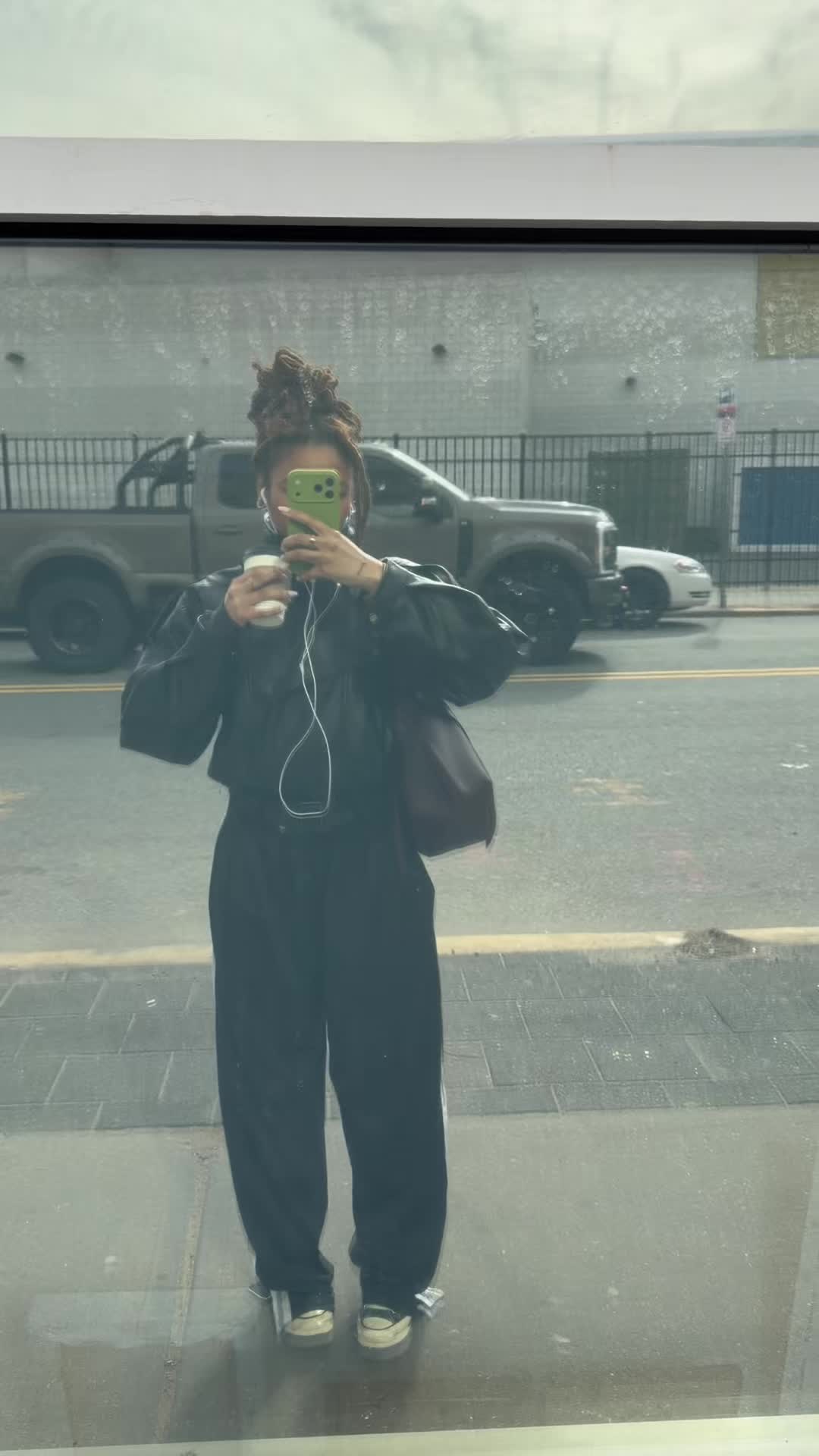 @miya.nicole__
