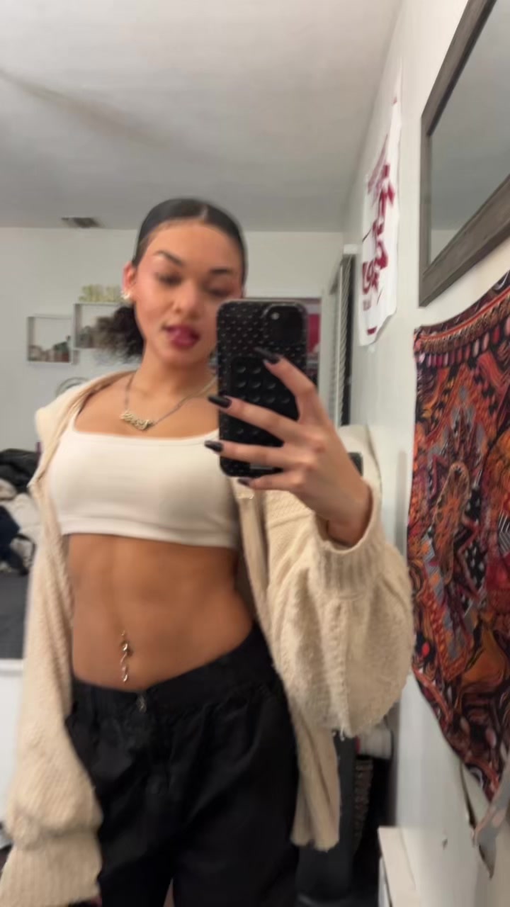 @nessa🦋