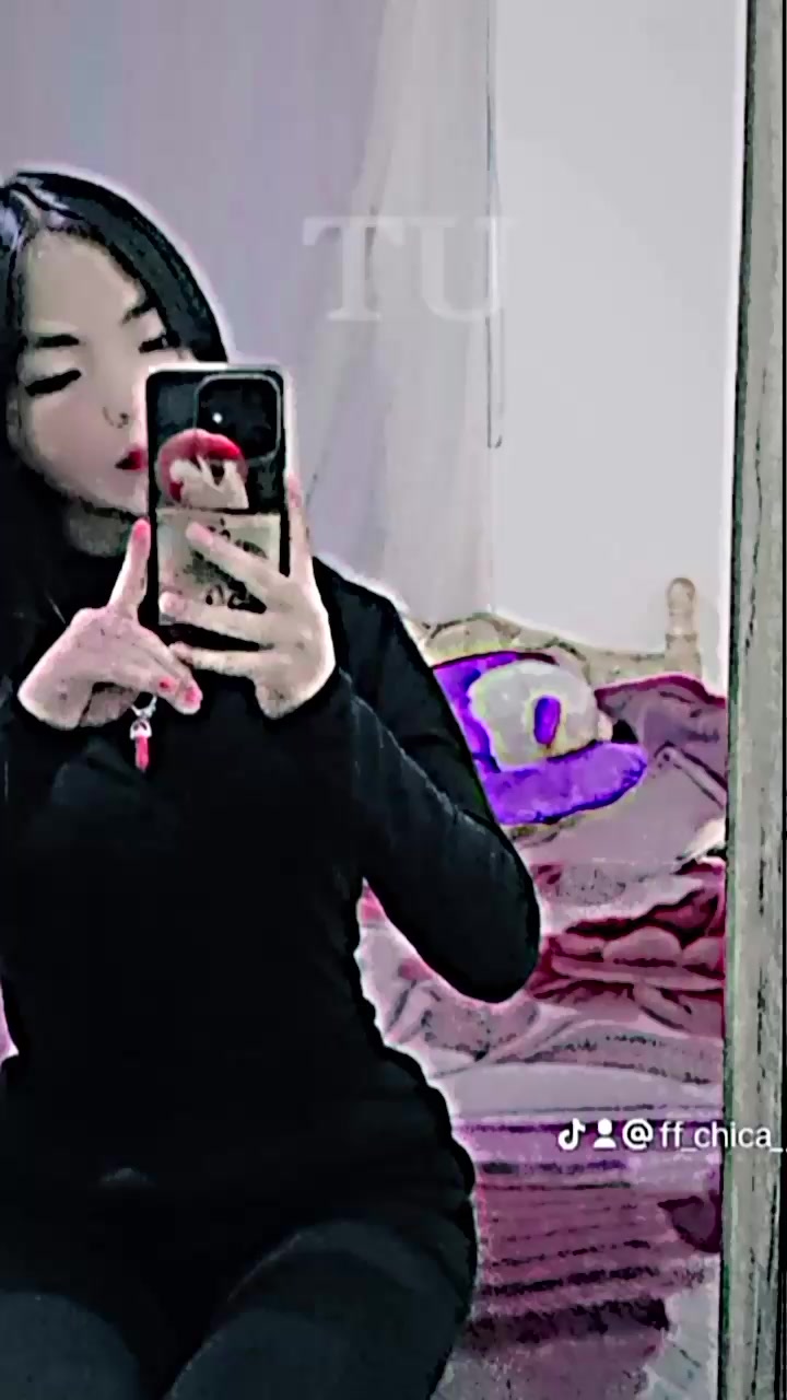 @ff_chica_sad_01