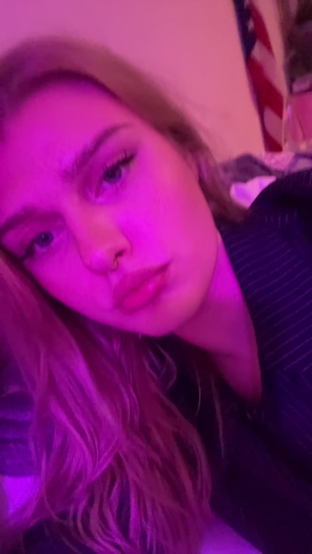 @lunazoey