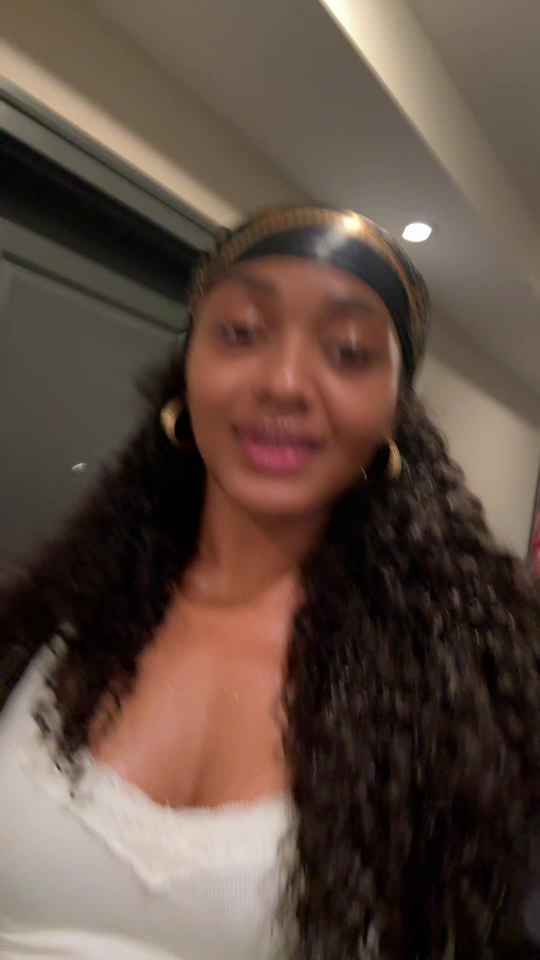 @jjaneedoee