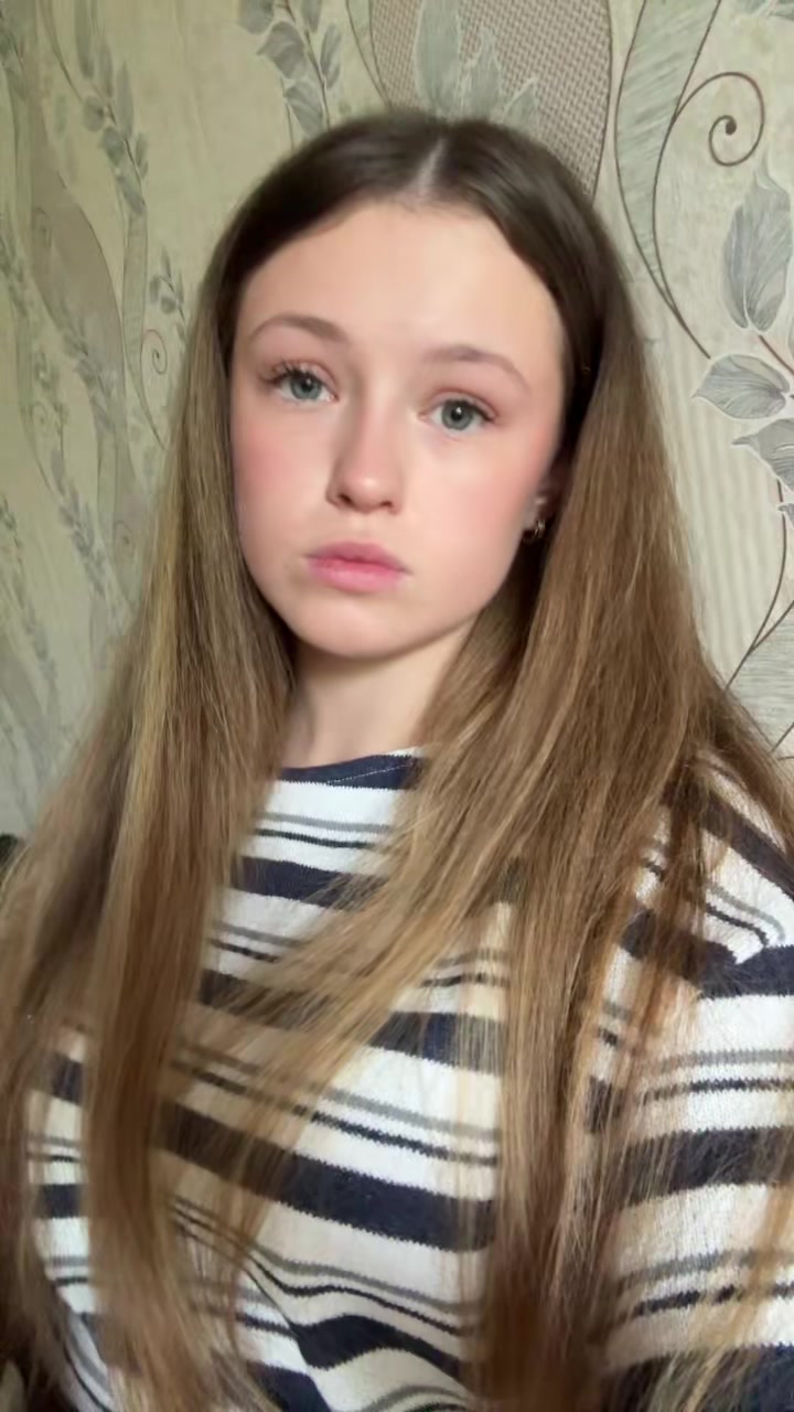 @<3
