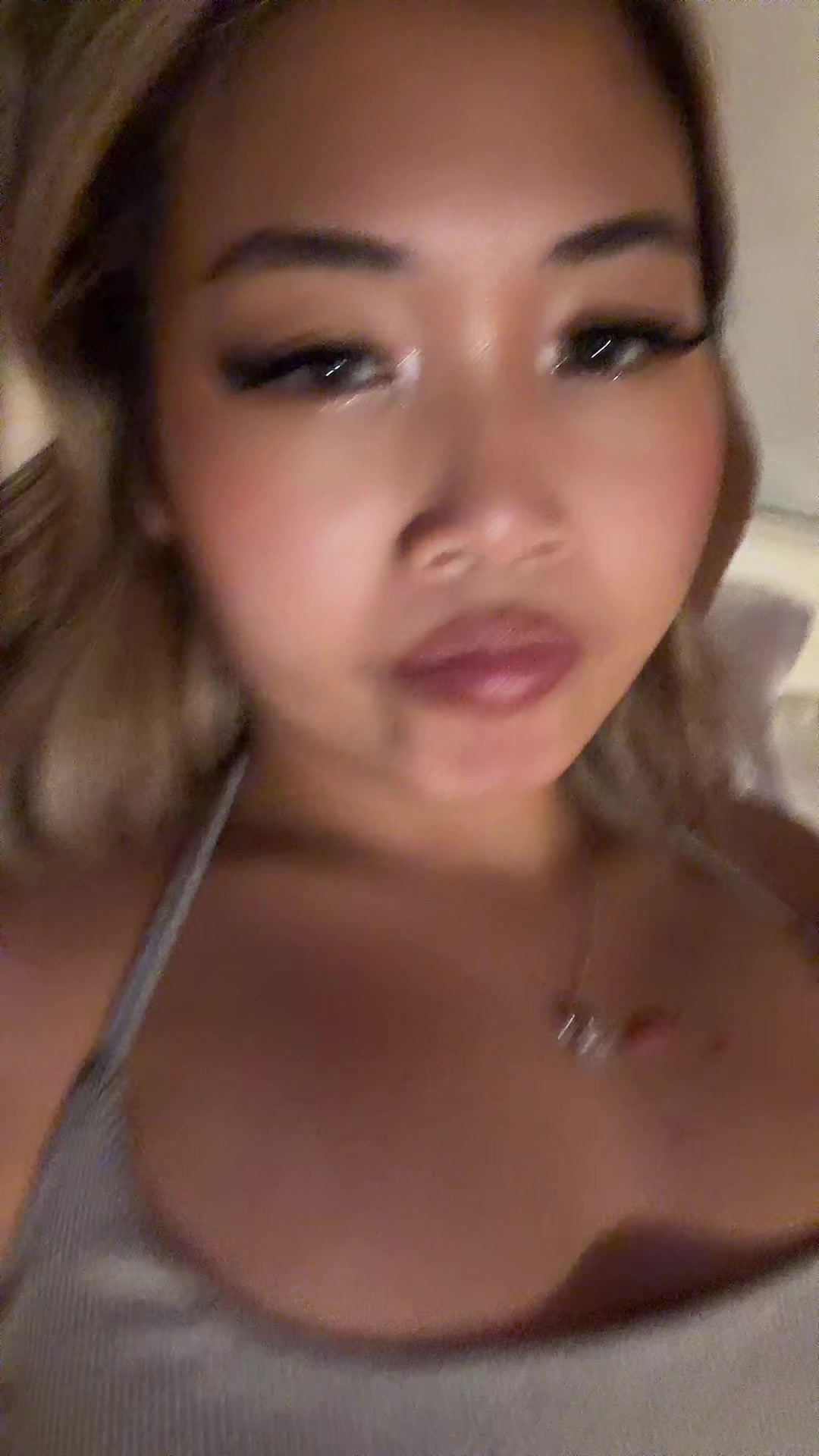 @:p