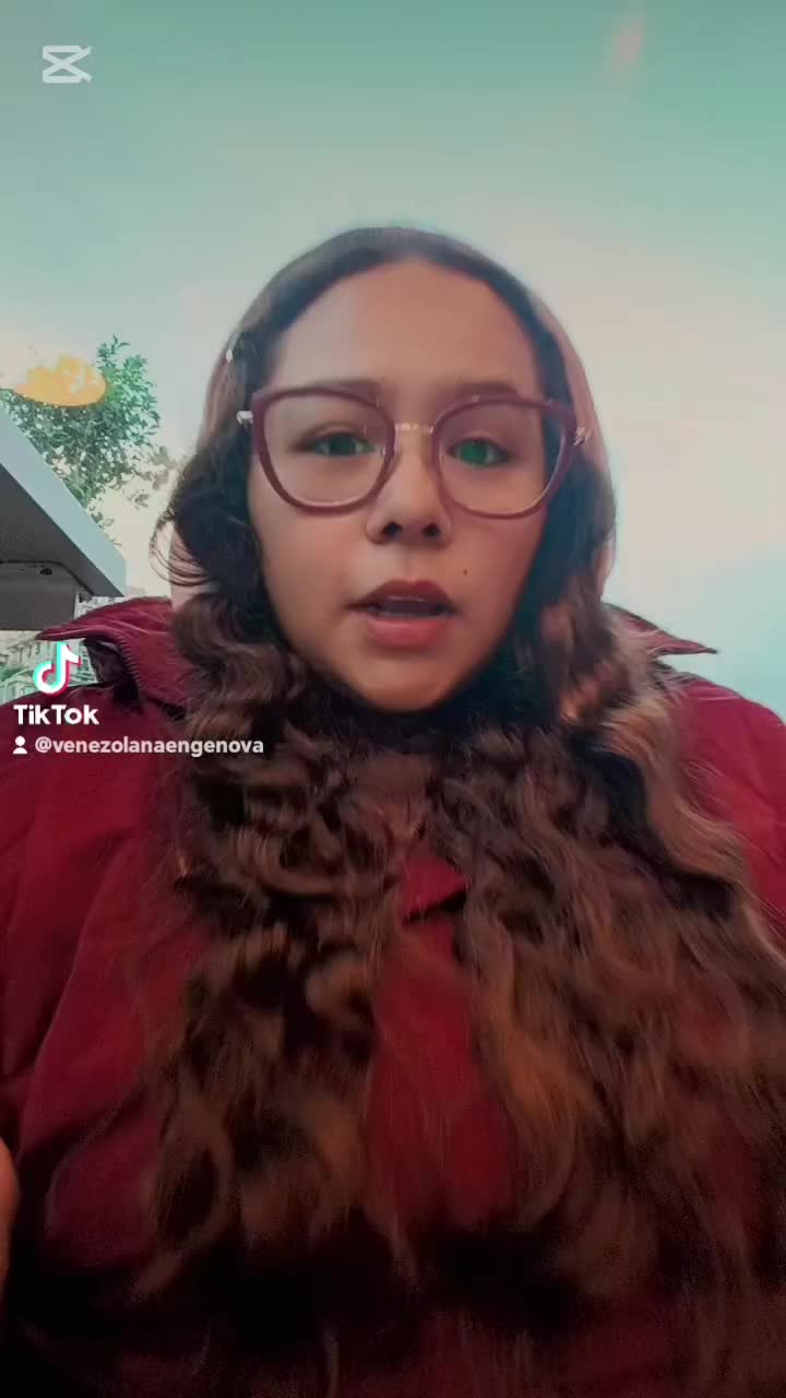 @VenezolanaenGenova