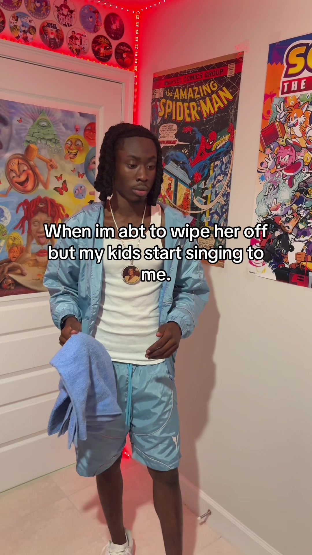 @⃟