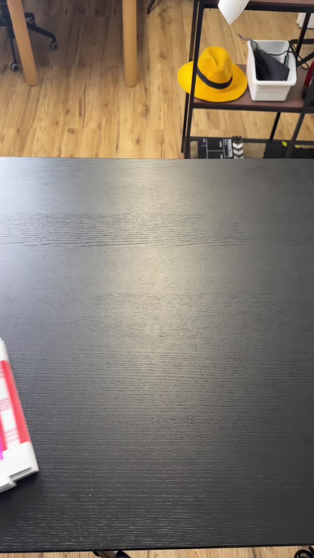 @queensell_games