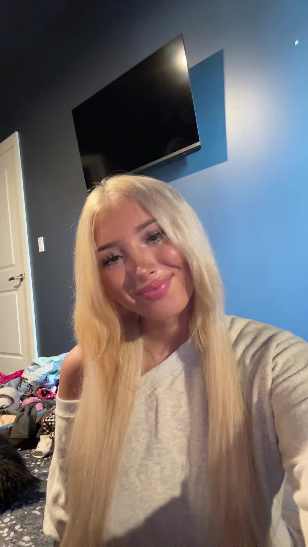 @zoejriserr