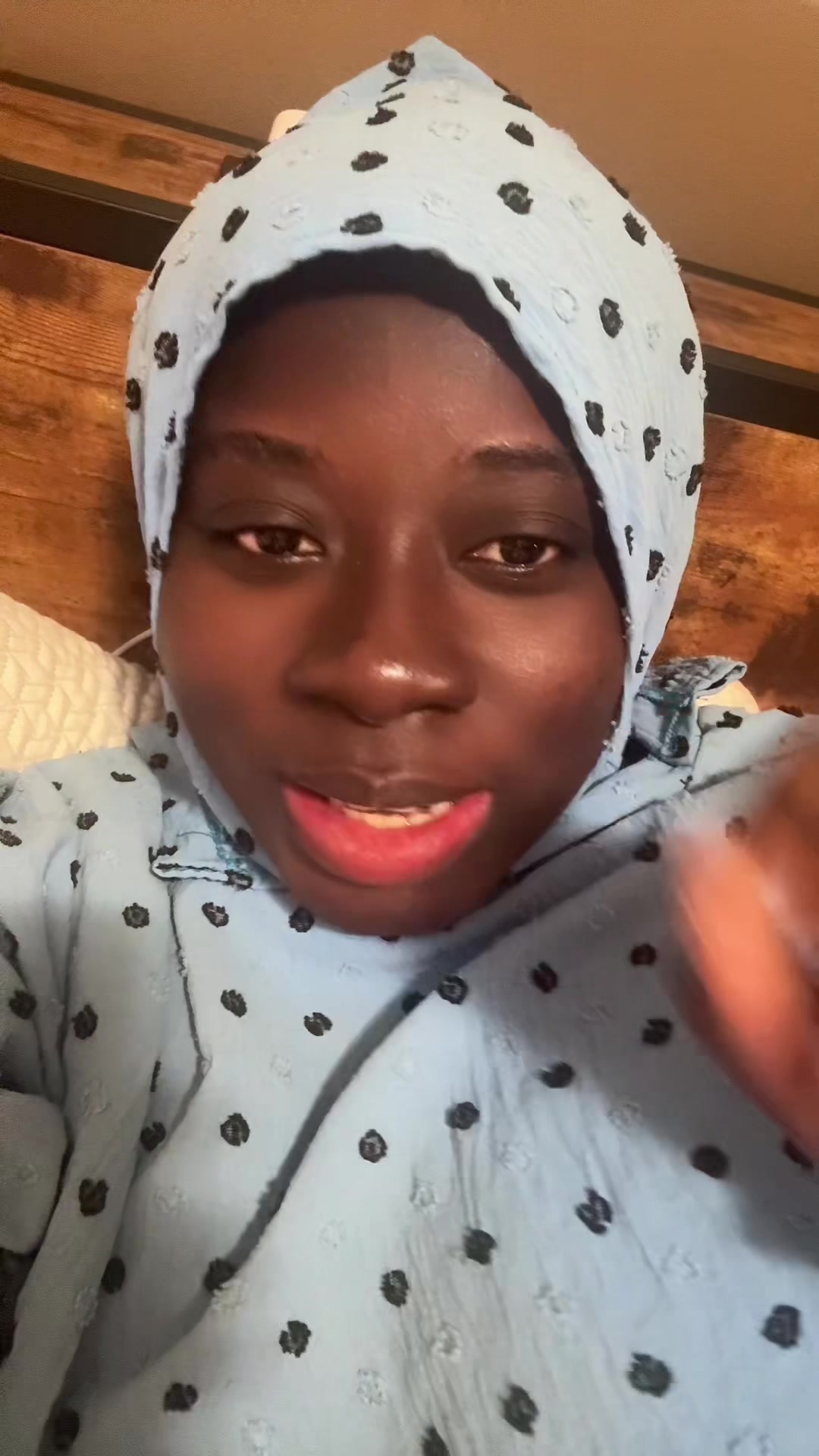 @Ayeeshaj1
