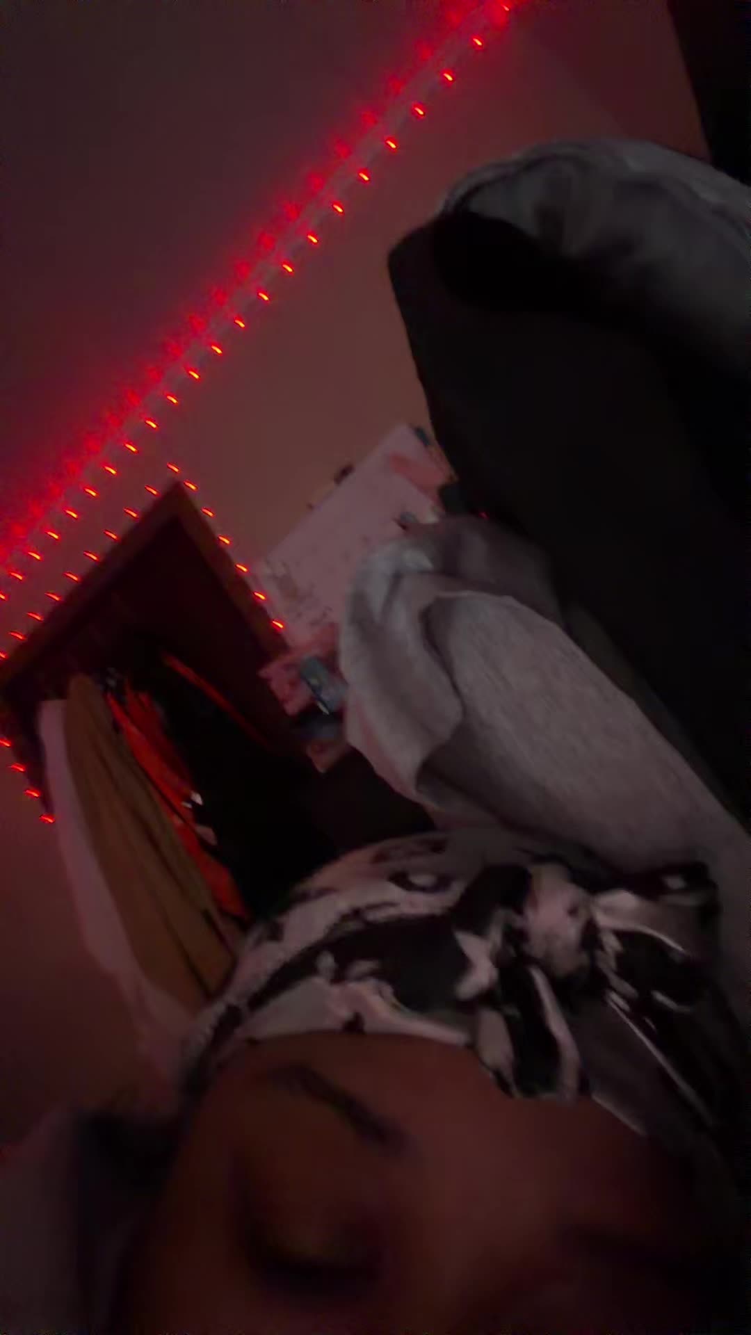 @Cancersluttt