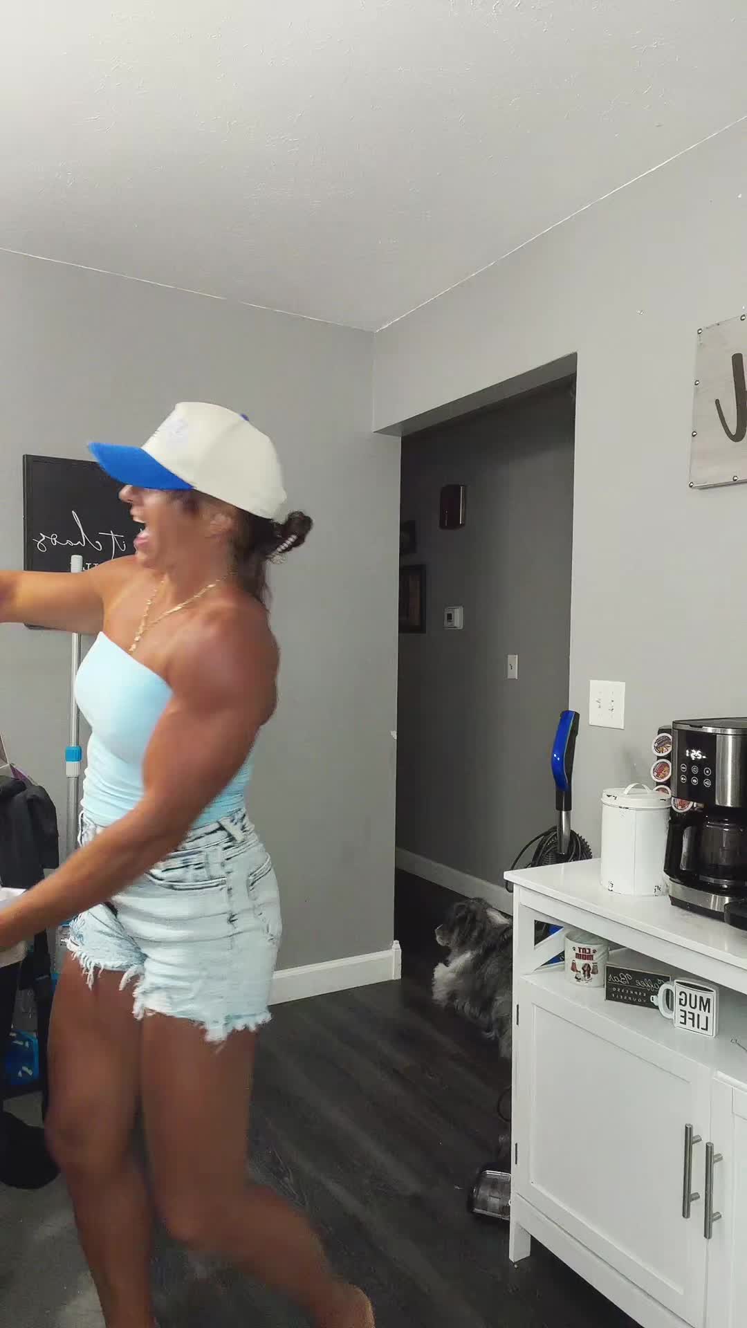 @Brieraefit