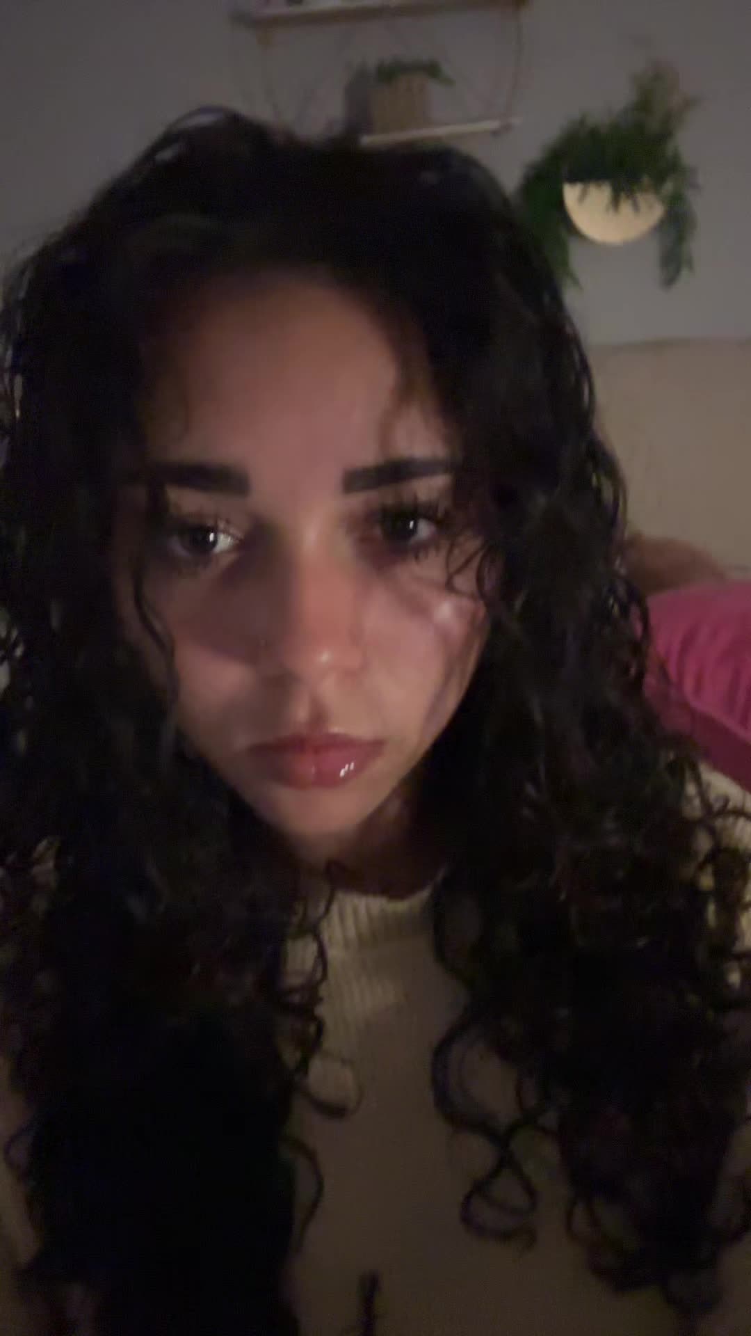 @yourehot