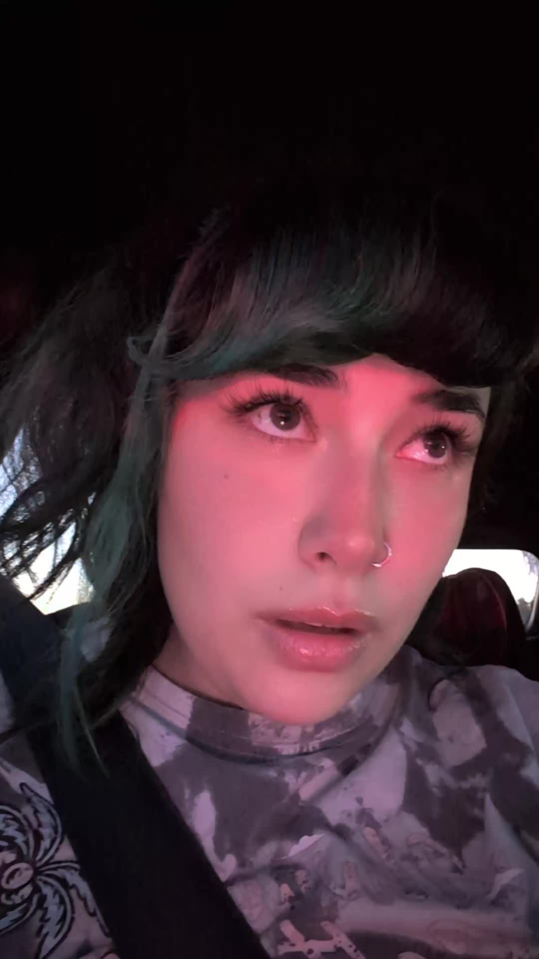 @mina volo | alt mom | az